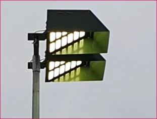 TennisPro LED 750 floodlights